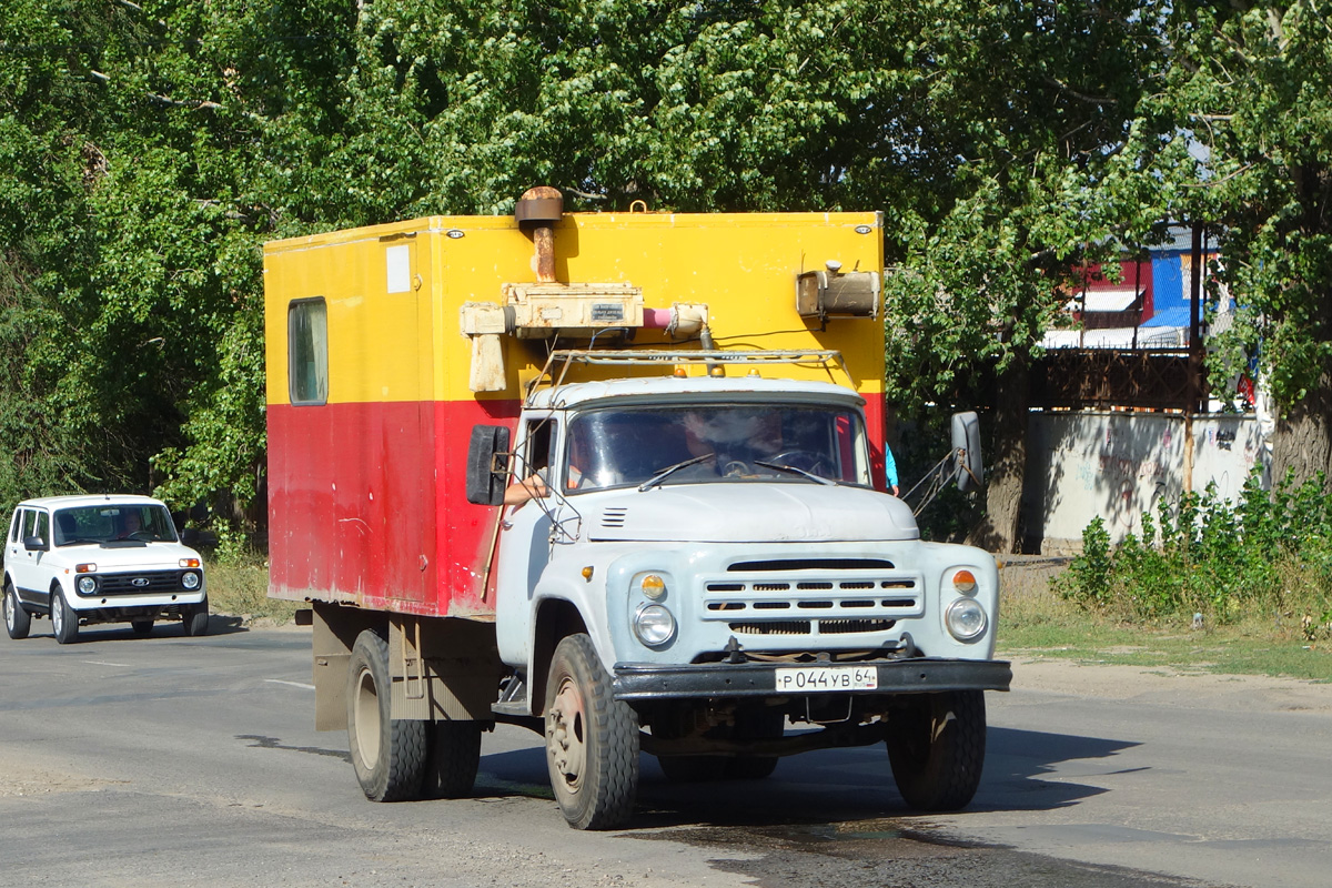 Саратовская область, № Р 044 УВ 64 — ЗИЛ-431410