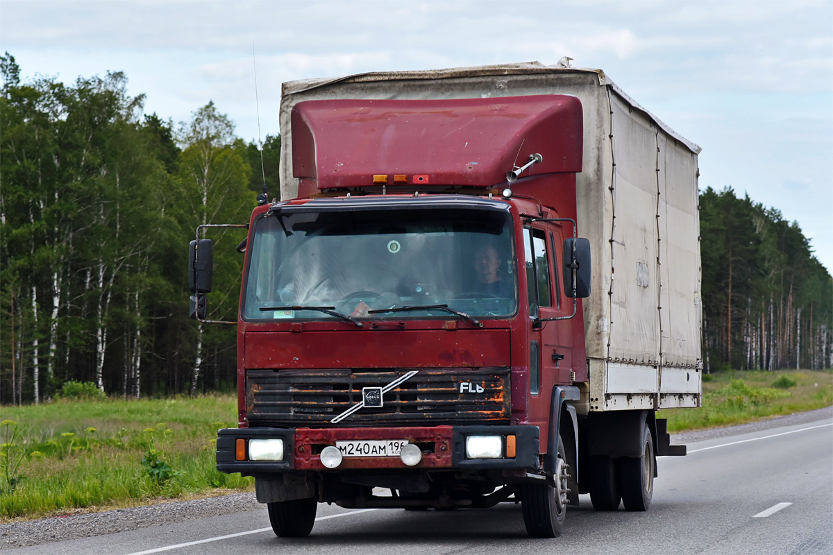 Свердловская область, № М 240 АМ 196 — Volvo  (общая модель)