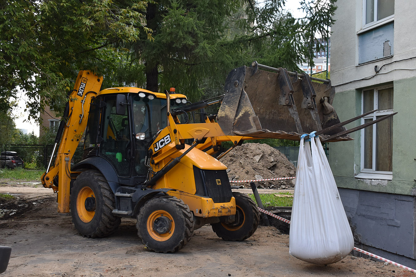 Московская область, № 9792 НА 50 — JCB 3CX