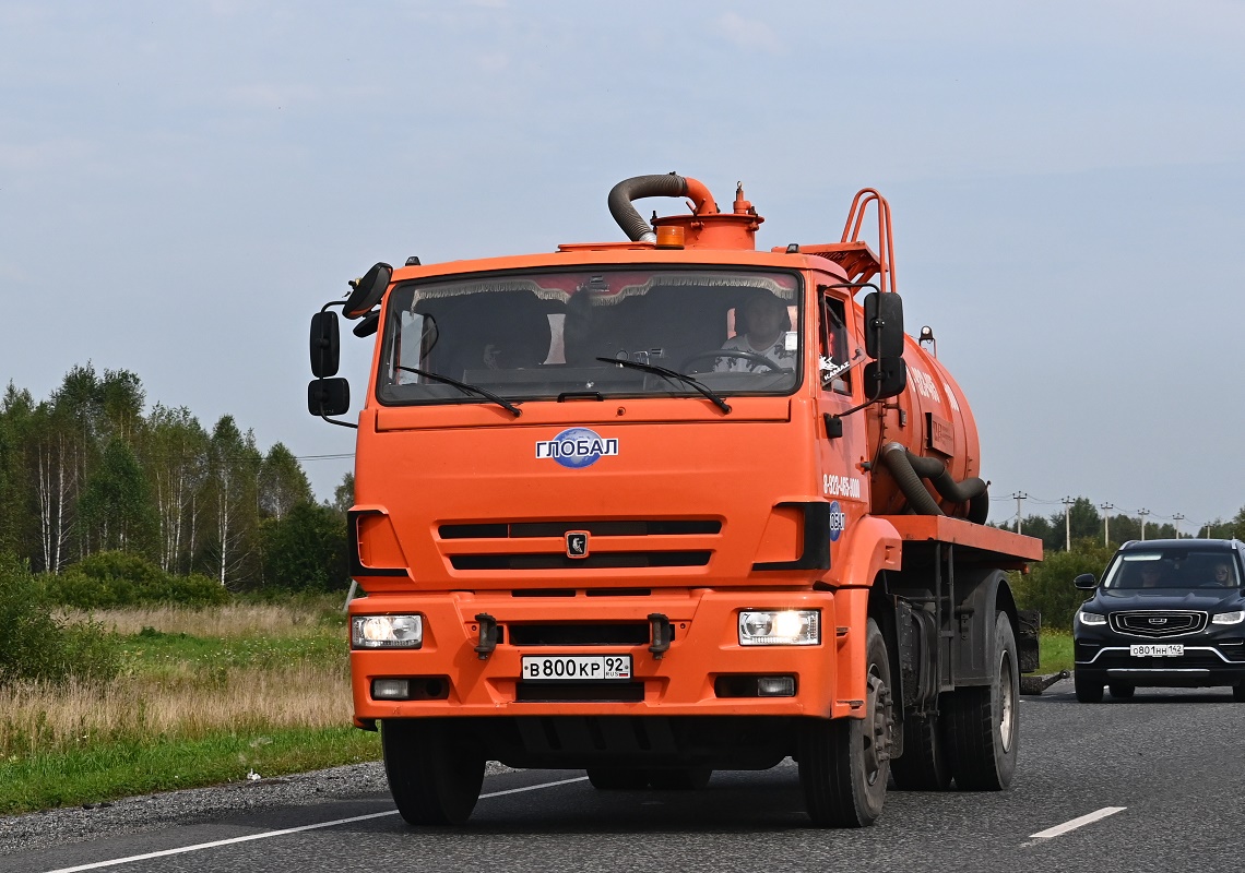 Кемеровская область, № В 800 КР 92 — КамАЗ-53605 (общая модель)