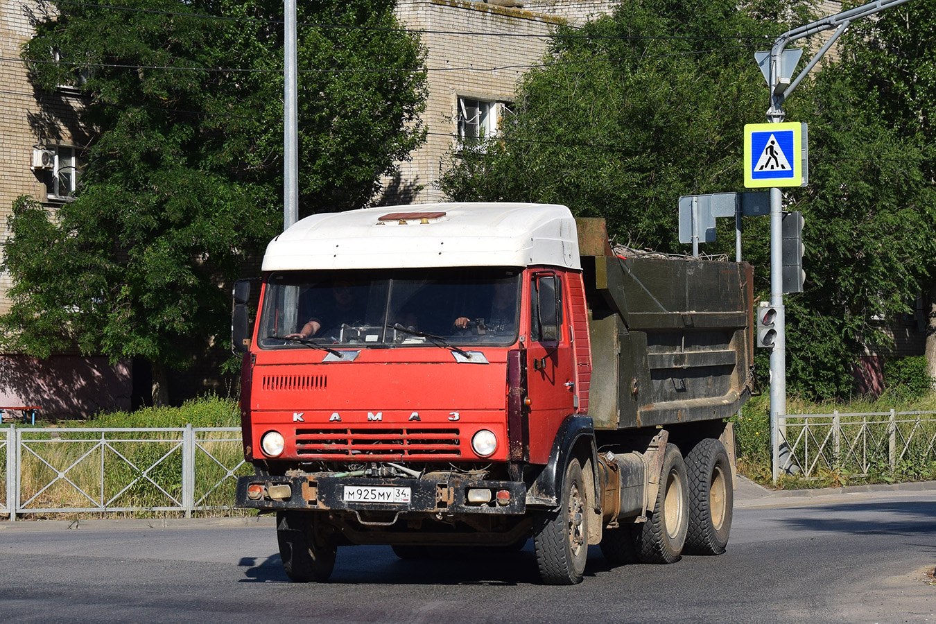 Волгоградская область, № М 925 МУ 34 — КамАЗ-5410