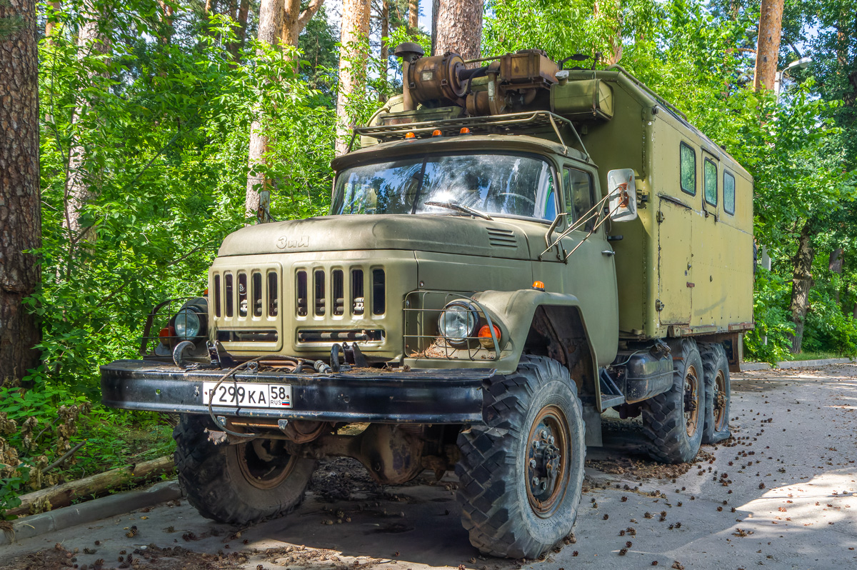 Пензенская область, № Р 299 КА 58 — ЗИЛ-131Н