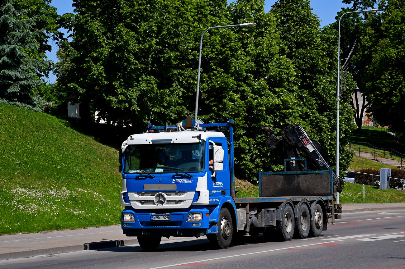 Литва, № MBM 929 — Mercedes-Benz Actros ('2009)