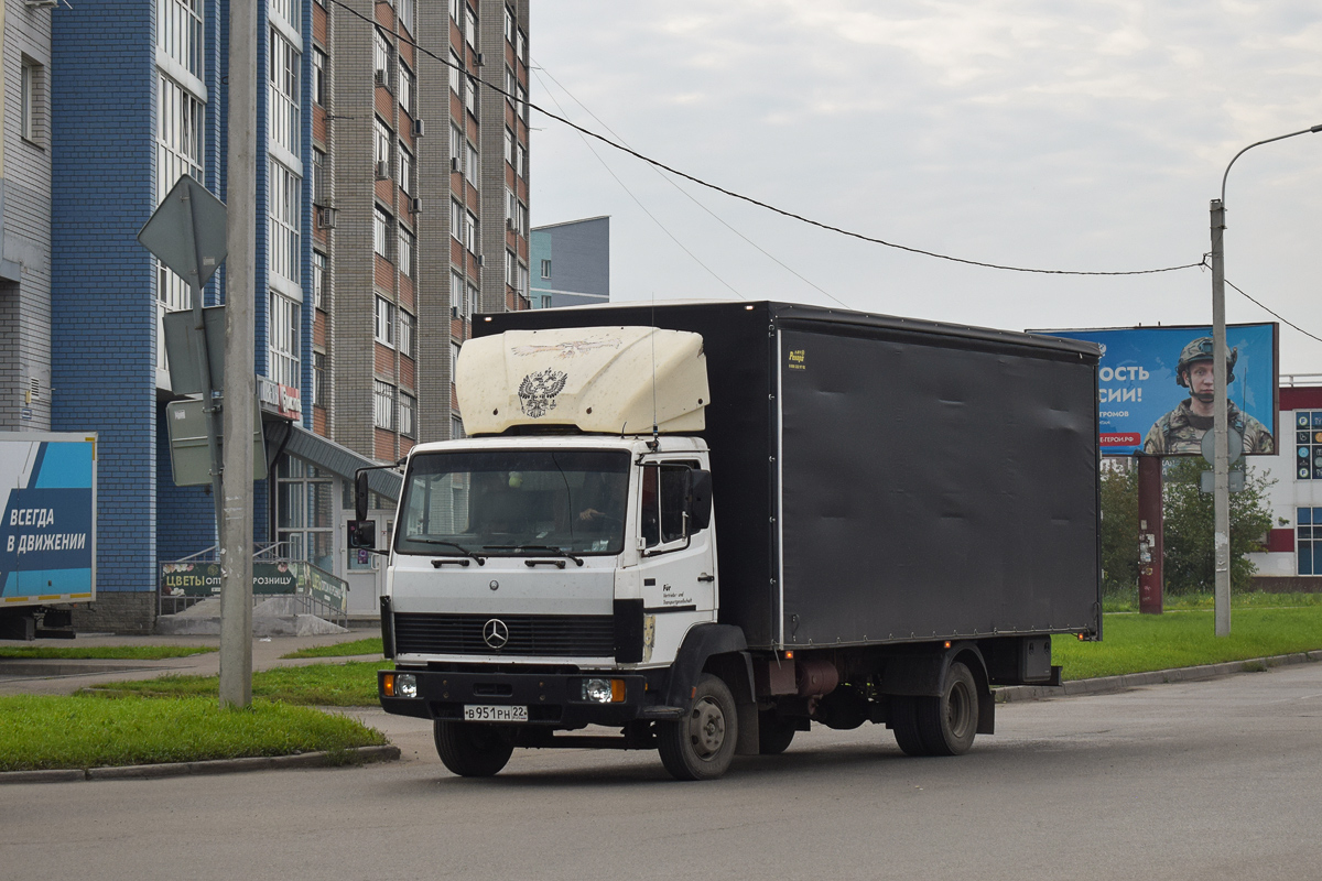 Алтайский край, № В 951 РН 22 — Mercedes-Benz LK 814