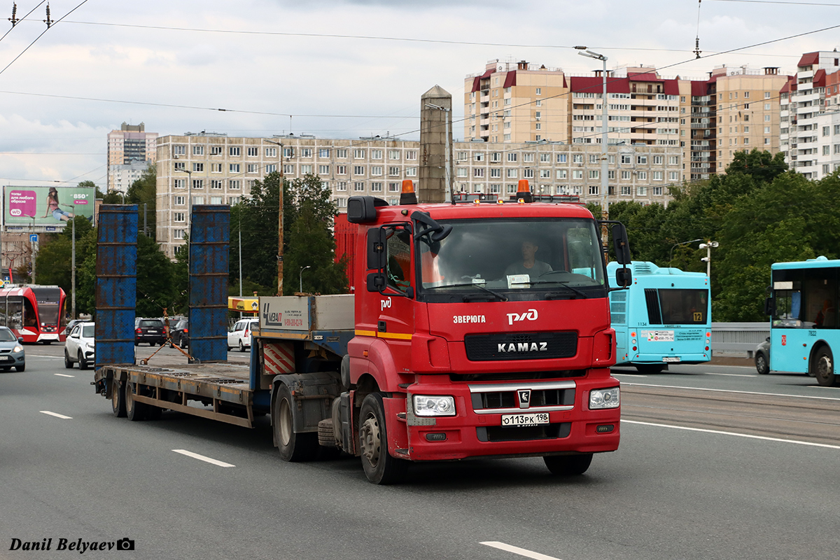 Санкт-Петербург, № О 113 РК 198 — КамАЗ-5490-S5(87)
