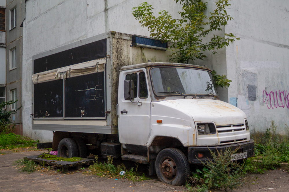 Тверская область, № К 014 СЕ 69 — ЗИЛ-5301АО "Бычок"