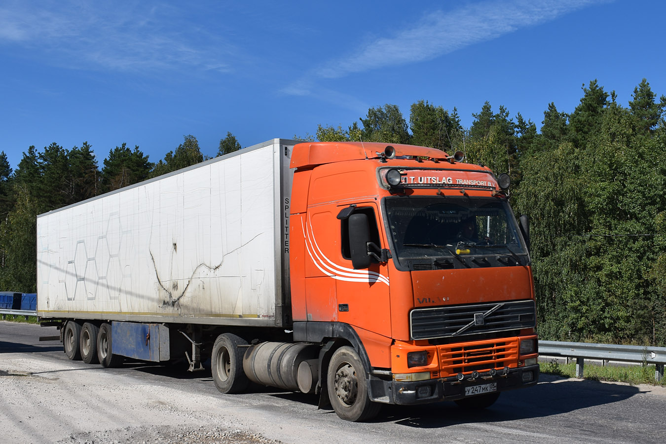 Дагестан, № У 247 МК 05 — Volvo ('1993) FH12.380