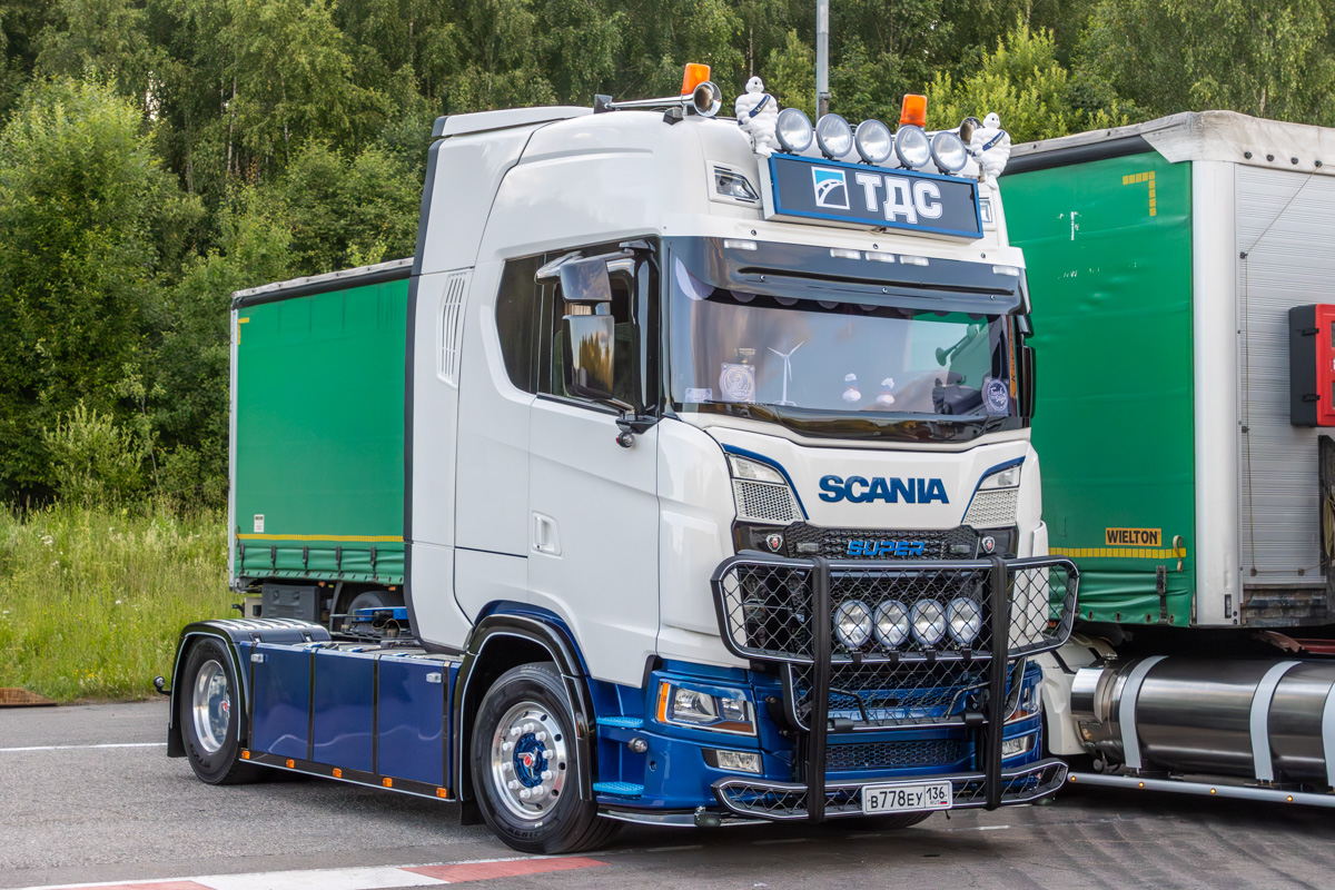 Воронежская область, № В 778 ЕУ 136 — Scania ('2016) S450; Московская область — Фестиваль TruckDay 2026