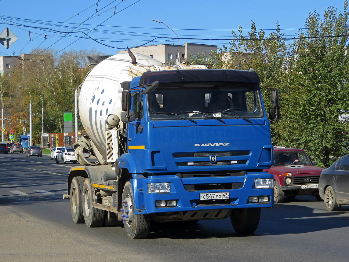 Кировская область, № Х 547 УХ 43 — КамАЗ-6520 (общая модель)