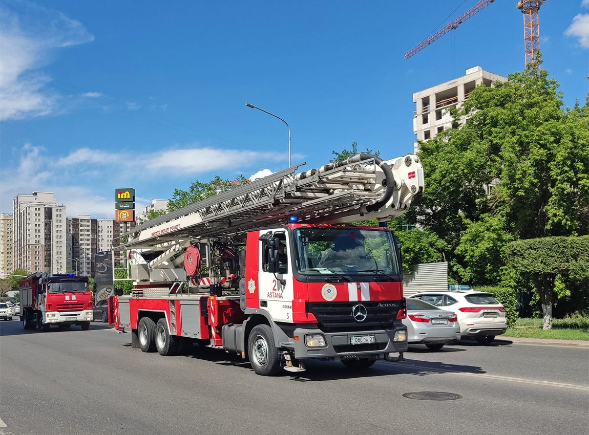 Астана, № 080 DA 01 — Mercedes-Benz Actros ('2003) 3332