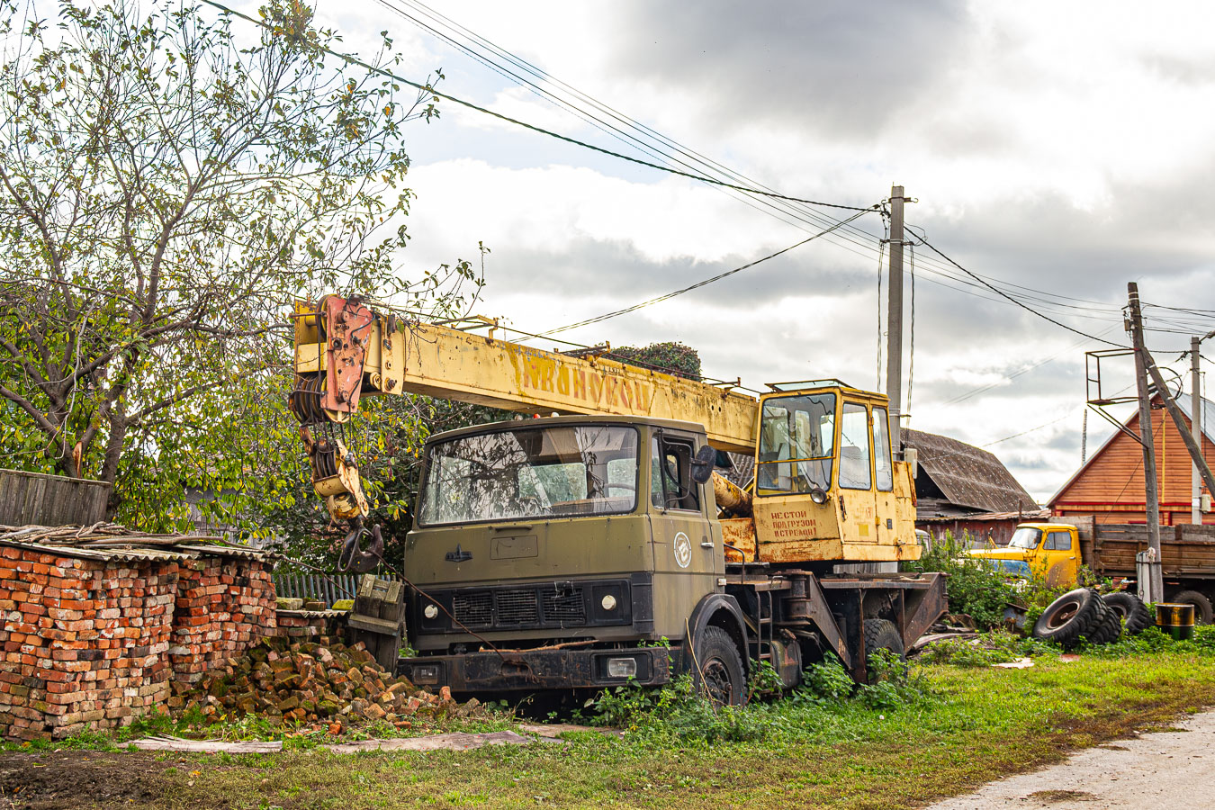 Тюменская область, № (72) Б/Н 0092 — МАЗ-5337 (общая модель); Транспортные средства без номеров (Тюменская область)