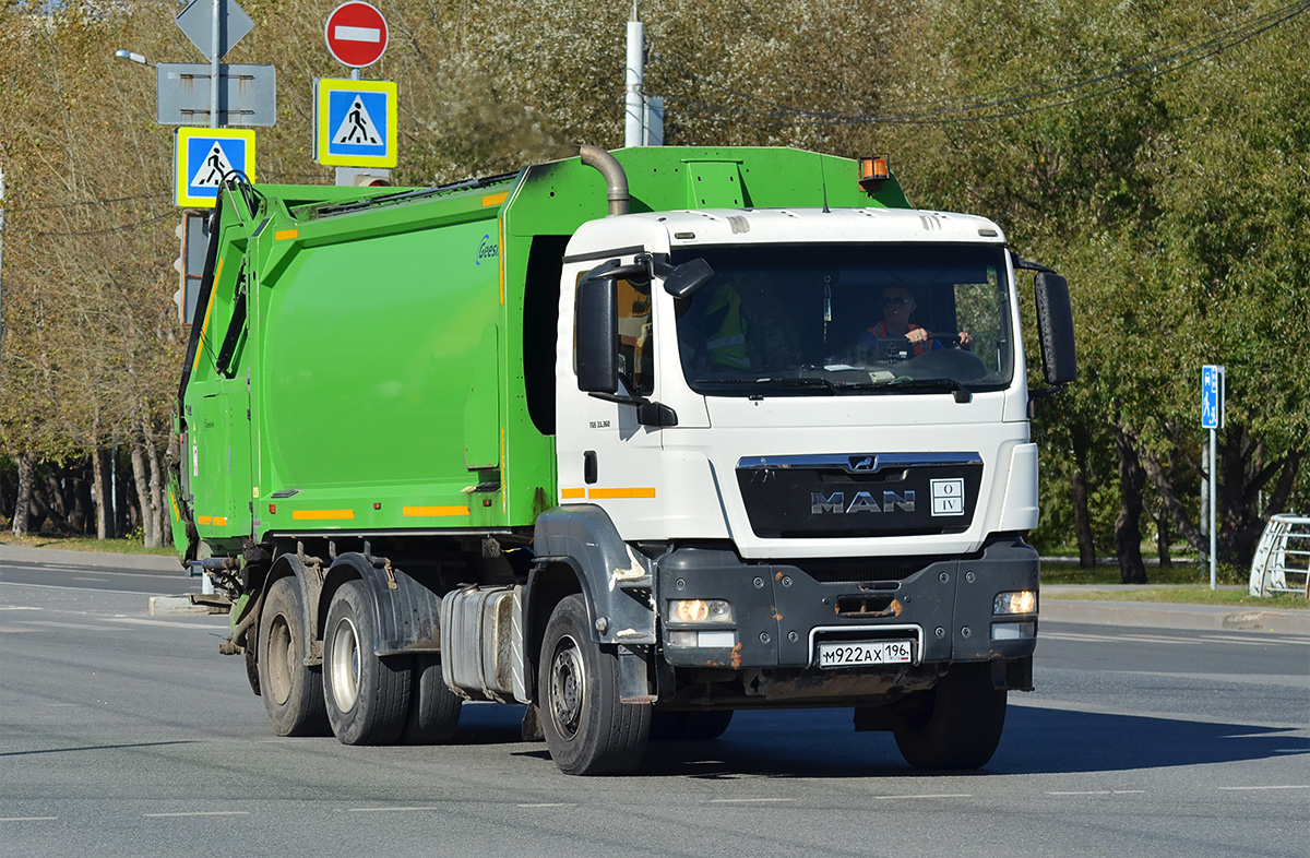 Свердловская область, № М 922 АХ 196 — MAN TGS 33.360