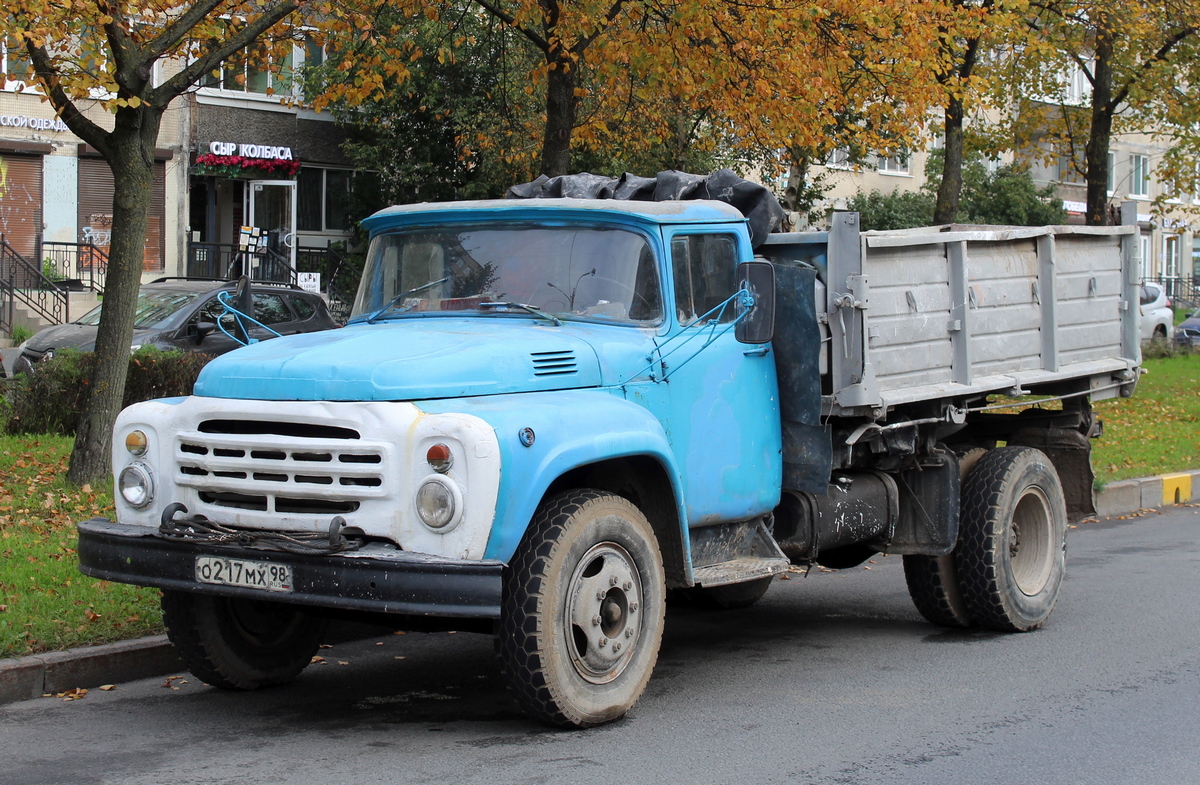 Санкт-Петербург, № О 217 МХ 98 — ЗИЛ-495710