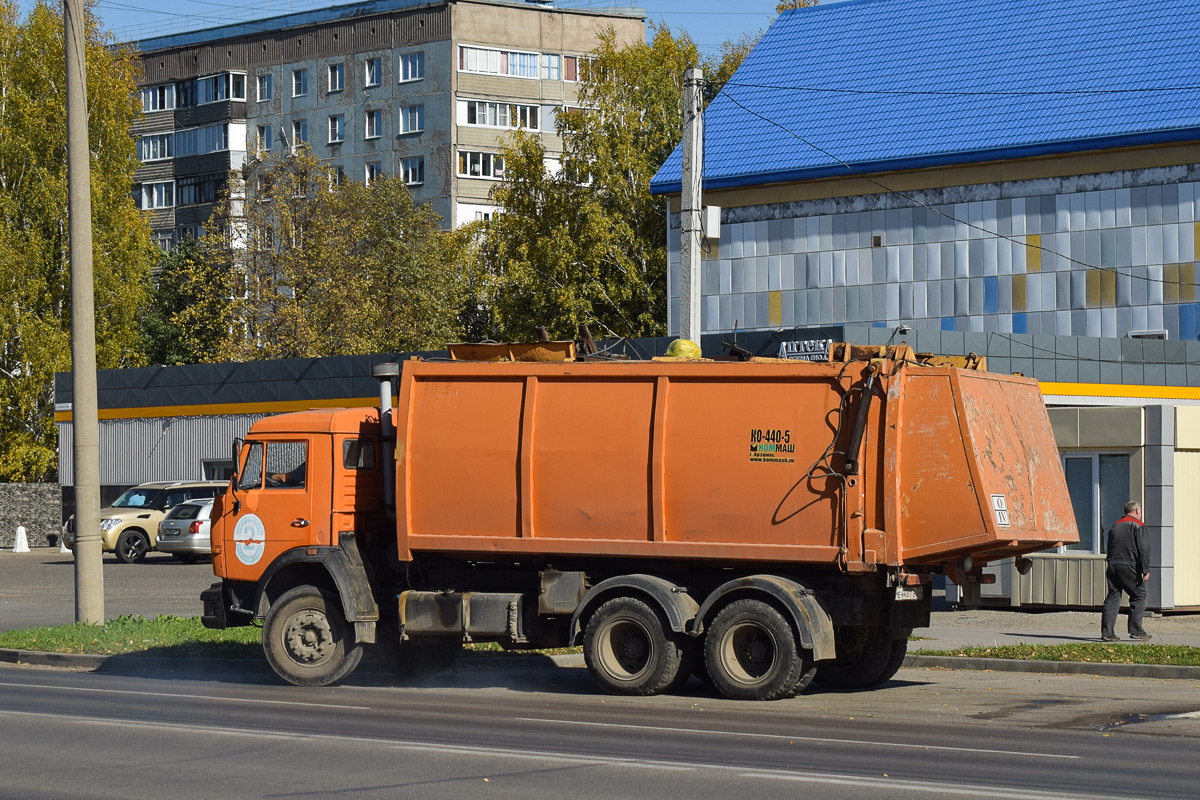 Алтайский край, № Е 443 ТЕ 22 — КамАЗ-53215-15 [53215R]