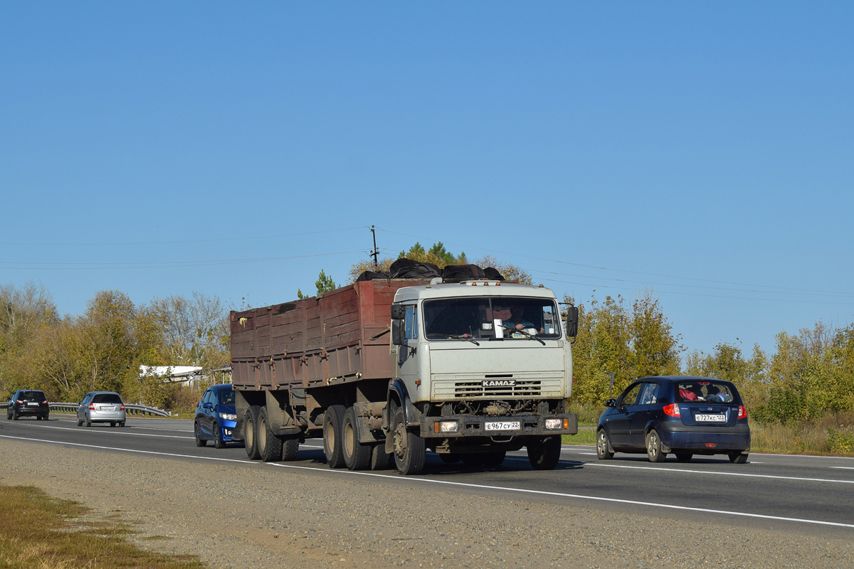 Алтайский край, № Е 967 СУ 22 — КамАЗ-54115-13 [54115N]