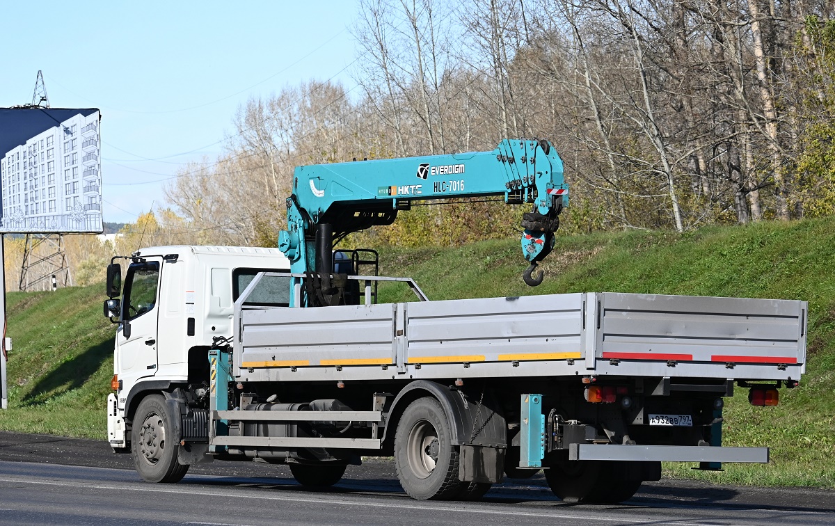 Кемеровская область, № А 932 ВВ 797 — Hino 500