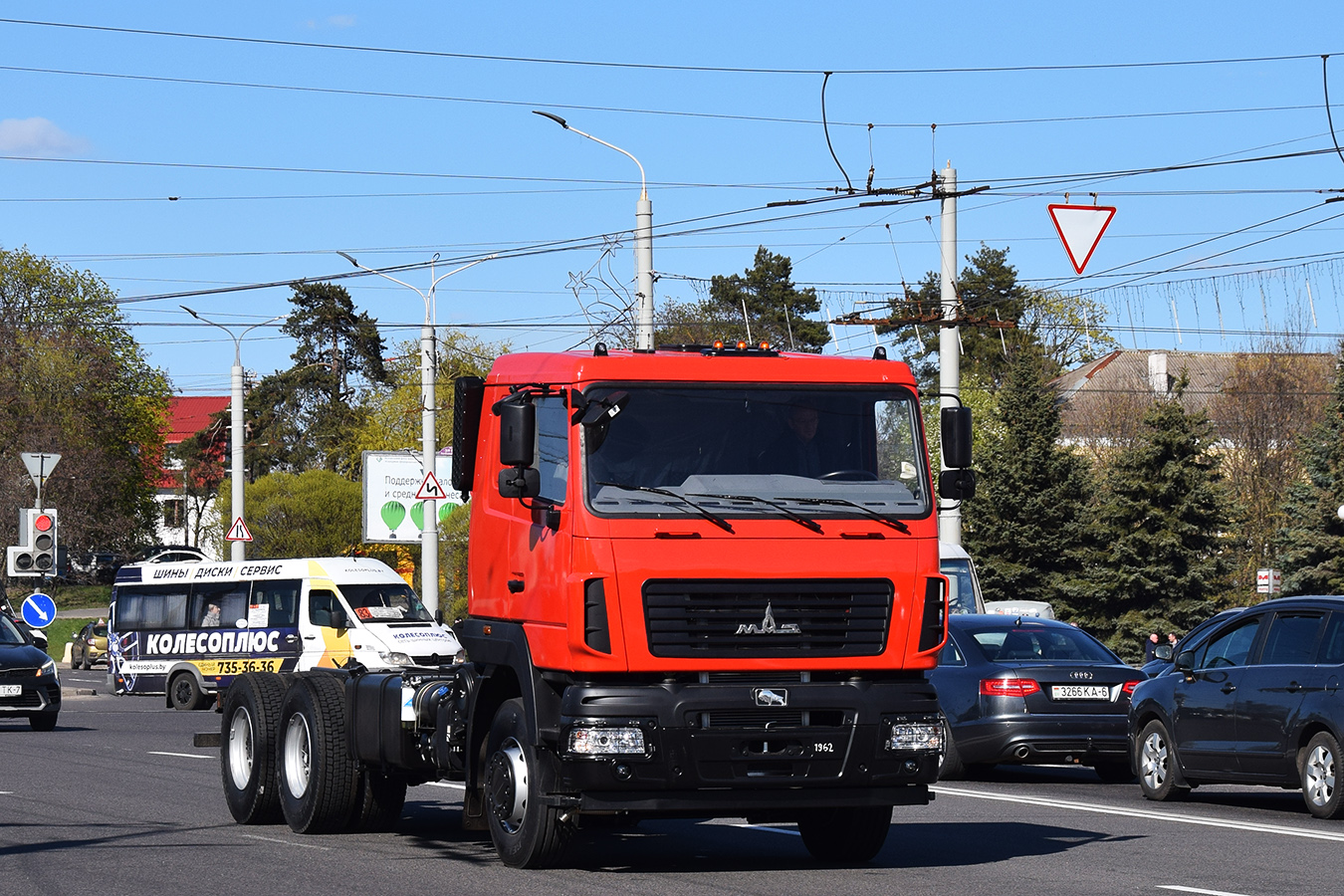 Минск — Новые автомобили МАЗ; Транспортные средства без номеров (Минск); Новая техника (Минск)