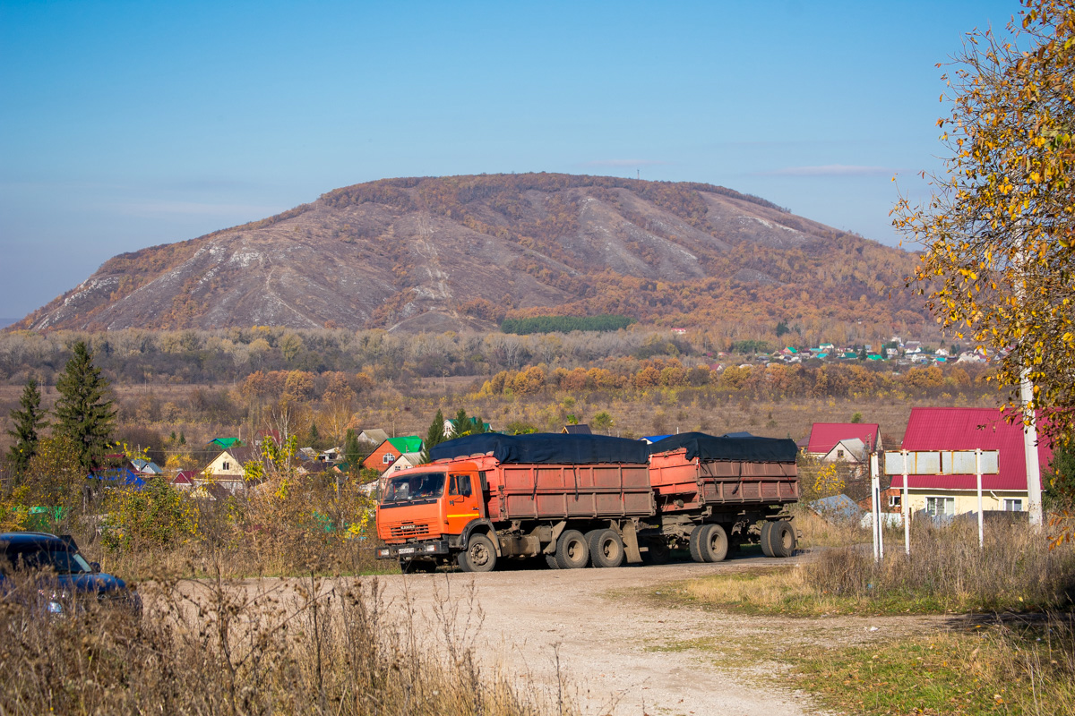 Башкортостан, № К 582 РХ 702 — КамАЗ-65115-15 [65115R]