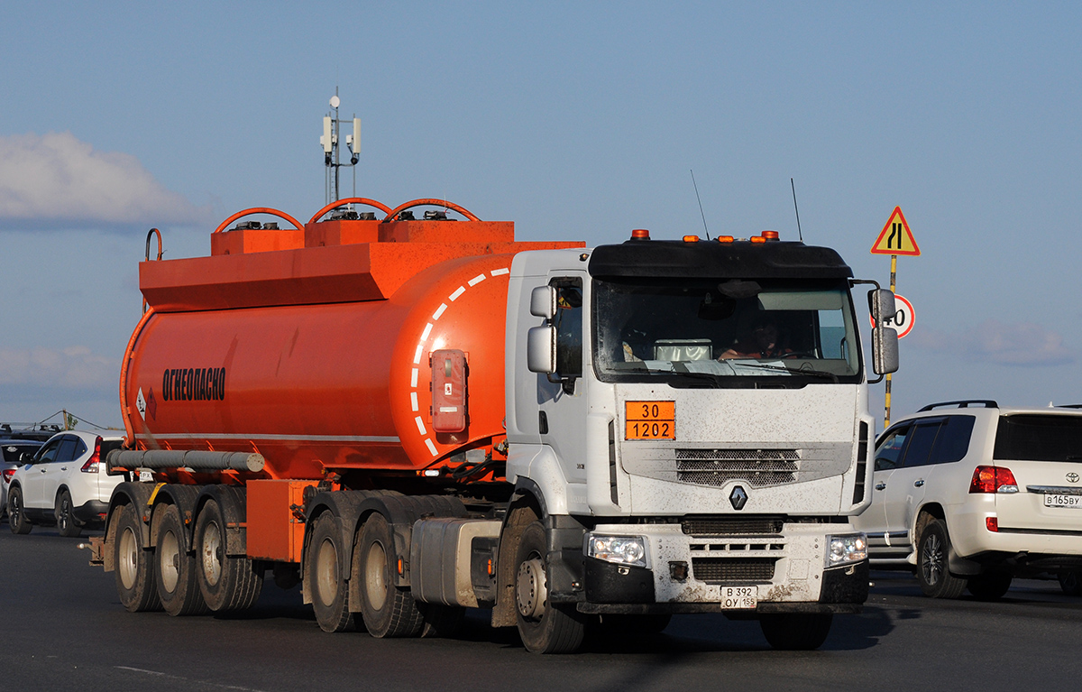 Омская область, № В 392 ОУ 155 — Renault Premium ('2006) [X9P]