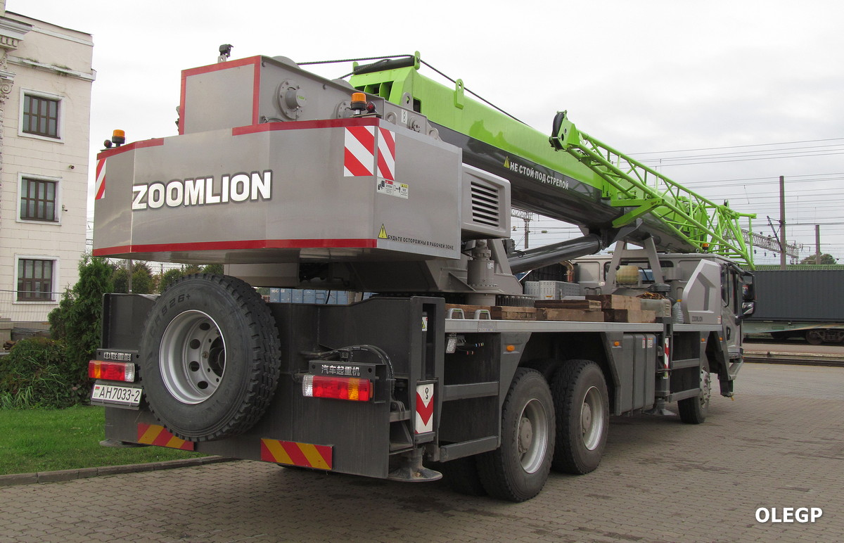 Витебская область, № АН 7033-2 — Zoomlion ZLJ5340JQZV (ZTC300V)