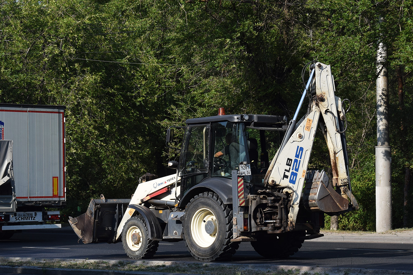 Волгоградская область, № 9281 СН 34 — TLB-825 (RM-Terex) (UMG)