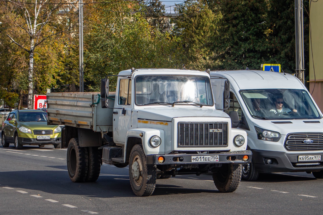 Московская область, № М 011 ЕЕ 750 — ГАЗ-3309