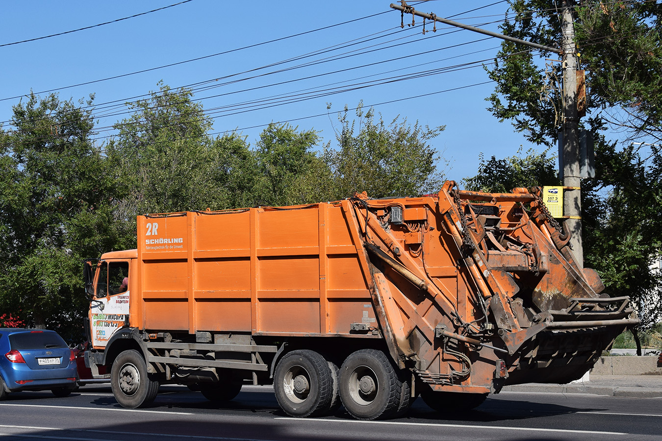 Волгоградская область, № М 733 ВХ 134 — Mercedes-Benz SK 2527