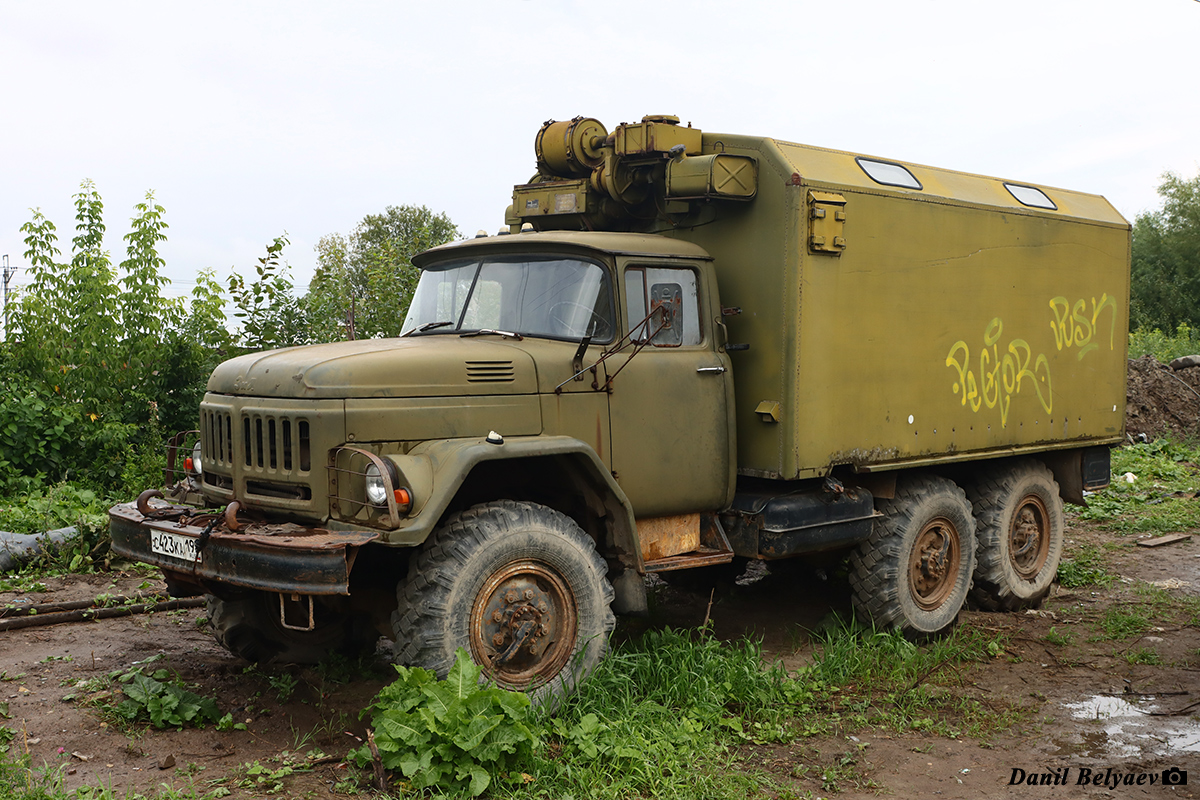 Санкт-Петербург, № С 423 КА 198 — ЗИЛ-131 (общая модель)