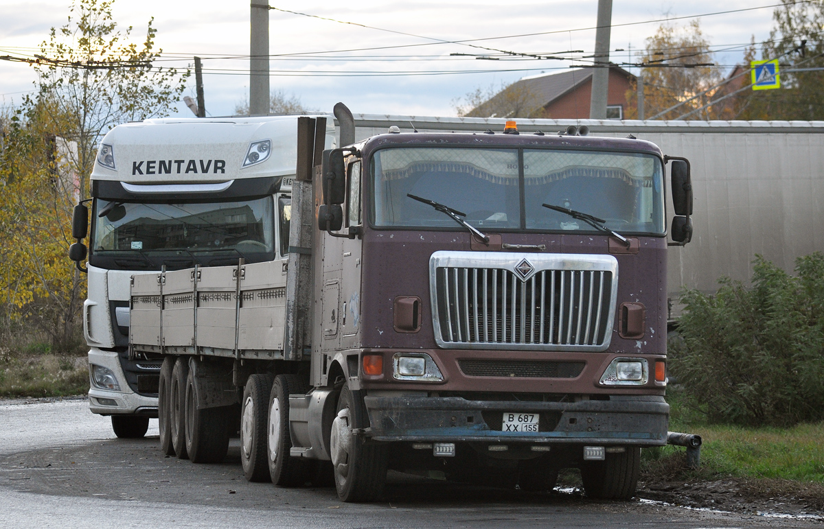Омская область, № В 687 ХХ 155 — International 9800i