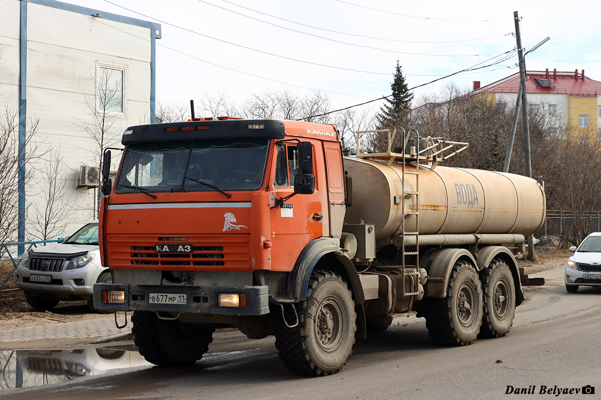 Коми, № В 677 МР 11 — КамАЗ-44108-10 [44108K]