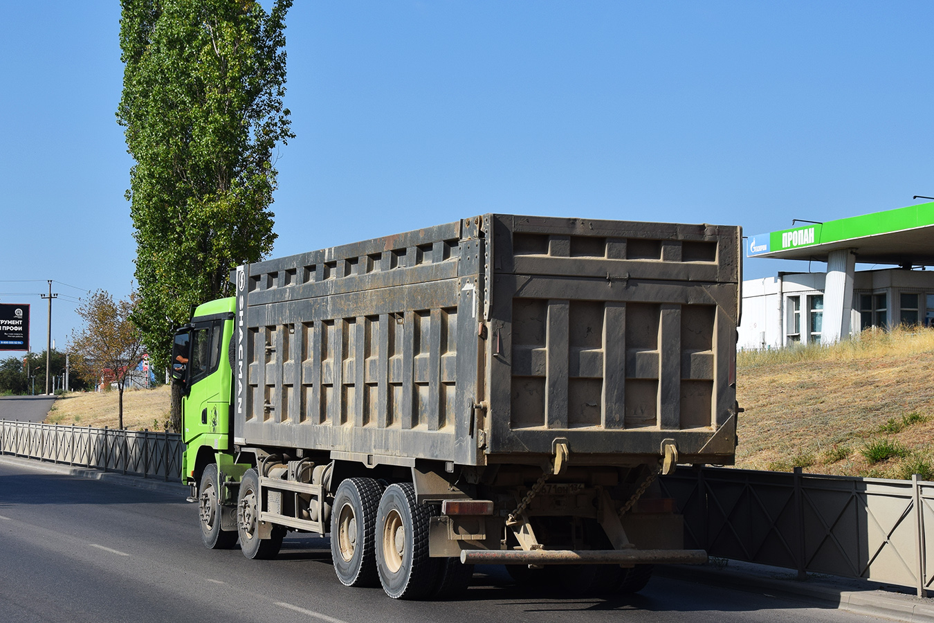 Волгоградская область, № О 671 ОН 134 — Shaanxi Shacman X3000 SX3318