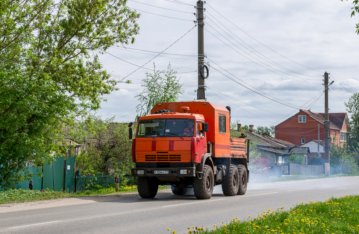 Москва, № Р 126 КО 177 — КамАЗ-43118 (общая модель)