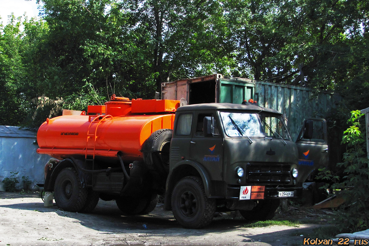 Алтайский край, № Х 054 ЕР 22 — МАЗ-5334