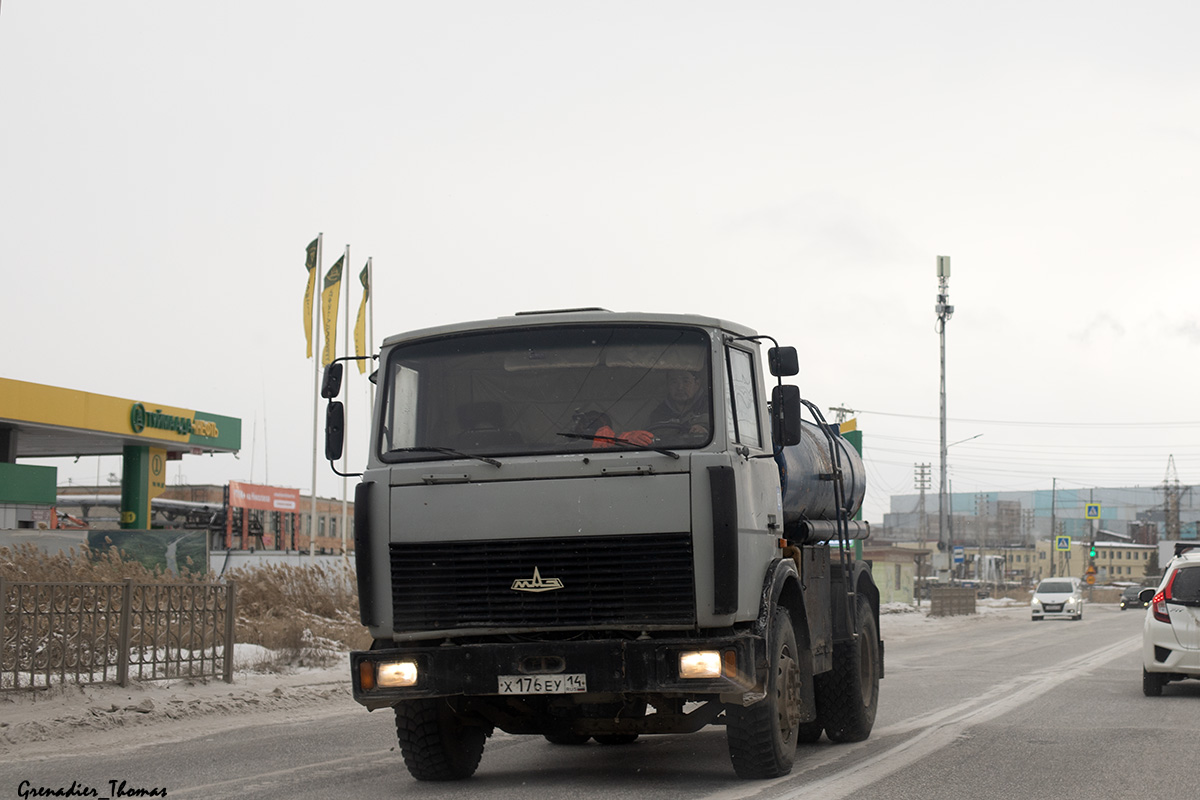 Саха (Якутия), № Х 176 ЕУ 14 — МАЗ-5551 [555100]